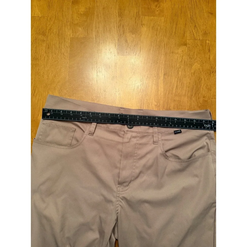 Travis Mathew Mens Golf Pants Tan Khaki 5-Pocket Polyester Trousers Size 35